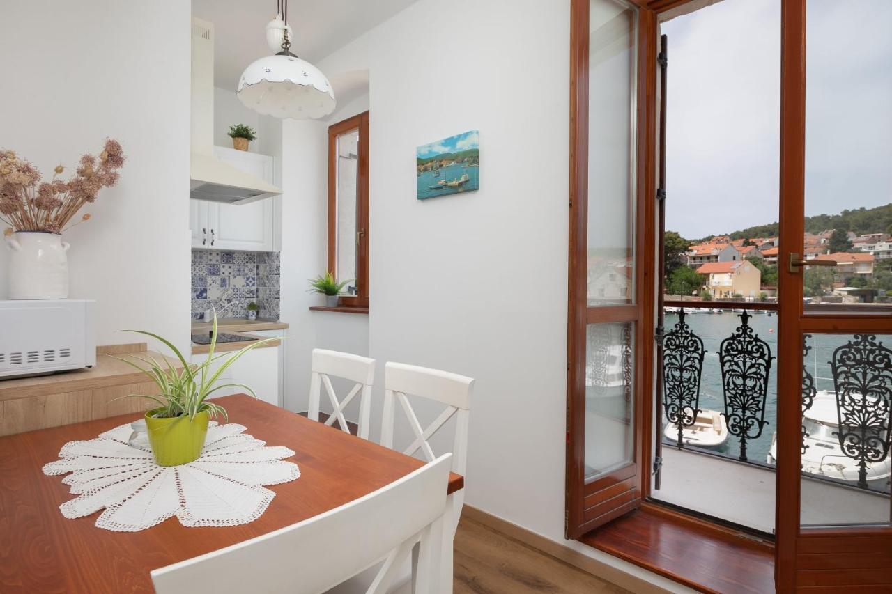 Ancora Faros Apartment Stari Grad  Ngoại thất bức ảnh